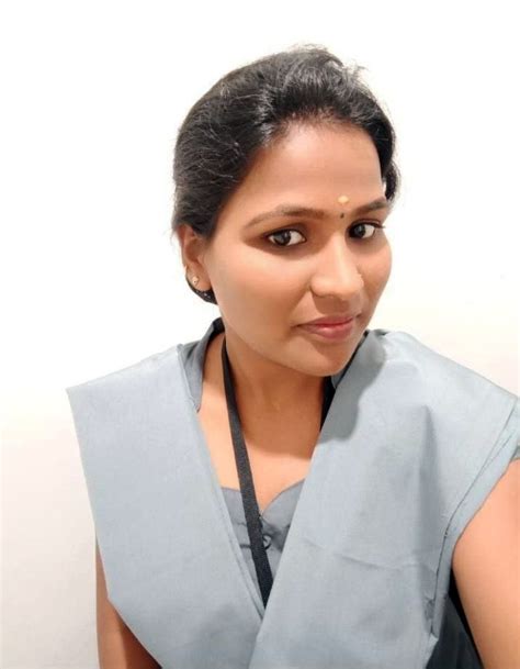 Busty Office Tamil Sexy Gf Selfie Pics Leaked Femalemms