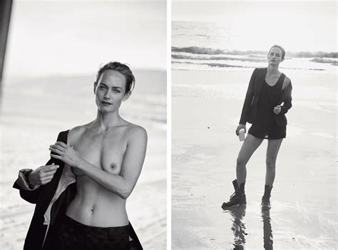 Naked Amber Valletta Added 07 19 2016 By Gwen Ariano