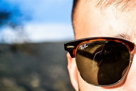 7 Reasons To Get Prescription Sunglasses