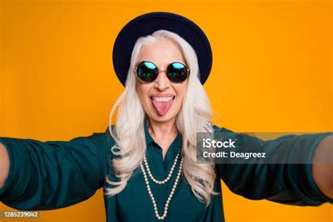Closeup Photo Of Cool Crazy White Haired Granny Lady Make Selfies Feel