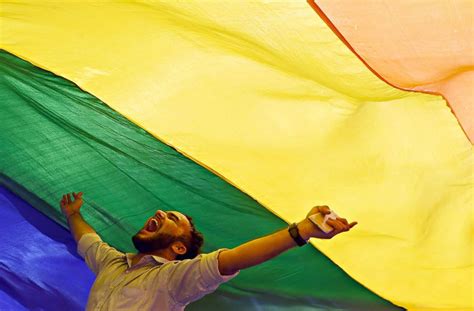india s top court legalizes gay sex in historic verdict abc news