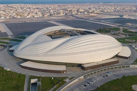megahnya  stadion piala dunia  qatar  tercanggih hingga