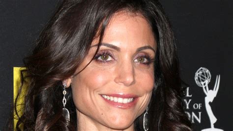 why everyone is talking about bethenny frankel s latest selfie