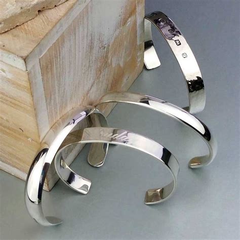 personalised silver bangle bracelet  men shopstreetie
