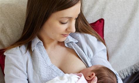 breast feeding for first 6 months causes allergies warn british researchers daily mail online