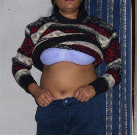laila aunty ji ke sexy boobs antarvasna indian sex photos