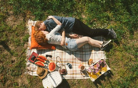 10 Fun Fall Date Ideas That Cost Less Than 25 Glamour