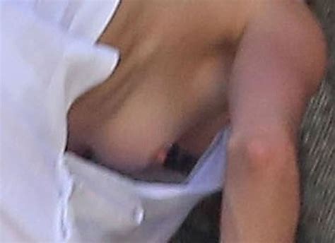 amber heard boob slip the fappening 2014 2019 celebrity photo leaks