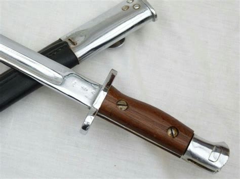 Pin By Artani Awesome On Knives Bayonets Daggers Knife