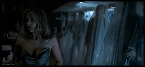 horror actresses images sarah michelle gellar in i know what you did last summer 1997