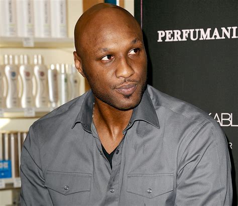 lamar odom collapses at l a nightclub party security render help