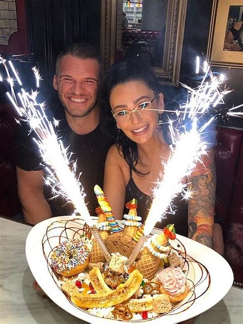 Reality Tv Star Jwoww Dines At Sugar Factory Las Vegas Watermelon Patch