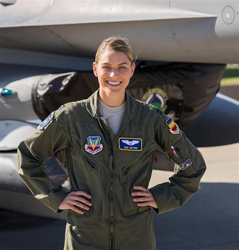 usaf   fighter pilot female pilot air force women