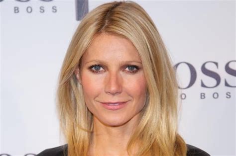Watch Gwyneth Paltrow Reveals She S Addicted To Sex Daily Star