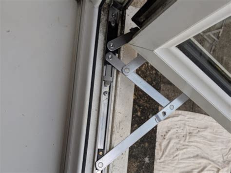 upvc window locks handles hinges mending  replacing exeter