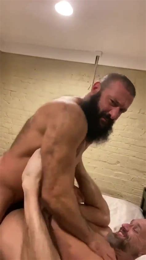 Hot Bearded Muscle Men Fuck Gay Amateur Porn 2d Xhamster