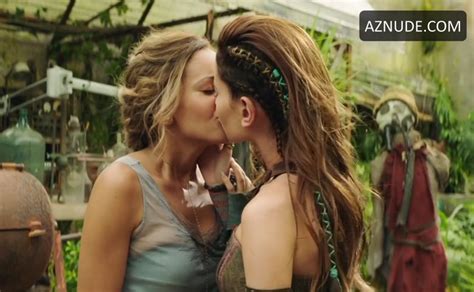 ivana baquero lesbian scene in the shannara chronicles aznude