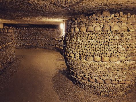catacombs creepy
