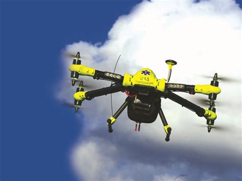 voici le drone ambulance video curium magazine