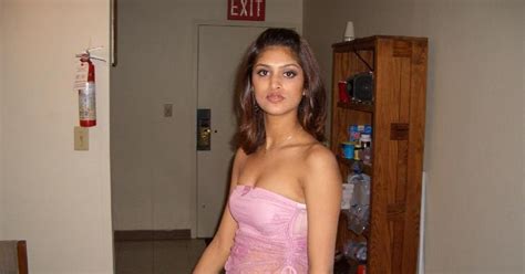 Naked Girls Slideshow For Indian Hot Aunties Big Ass