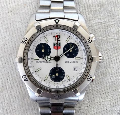 tag heuer professional  meter chrono mens  ck  white face stainless