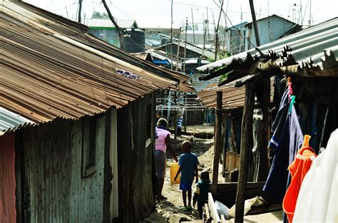 city slums  big health risk  southern africa aphrc