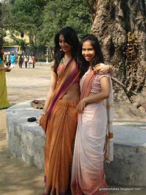 spicy college girls saree show in college function