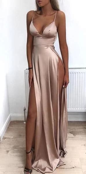 Spaghetti Straps Modest Sexy Prom Dresses With Side Split 2020 Prom