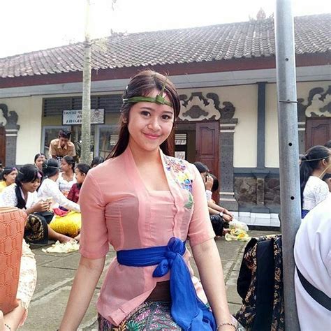 Gadis Cantik Bali Di Instagram Pesona Cantik Denpasar Bali Share Photo