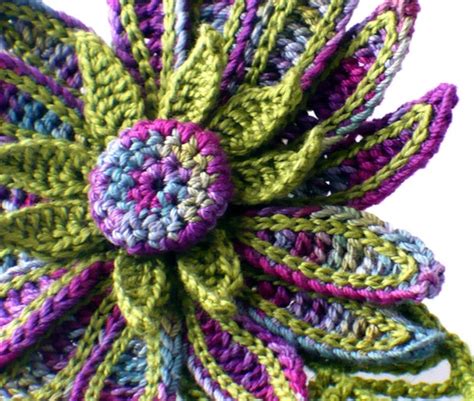 items similar to crochet brooch fiber brooch irish crochet pin daisy