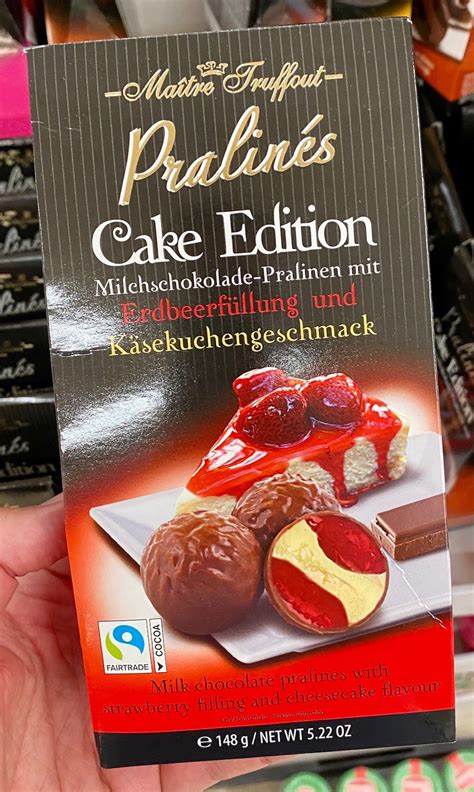 maitre truffout pralines cake edition erdbeerfuellung und