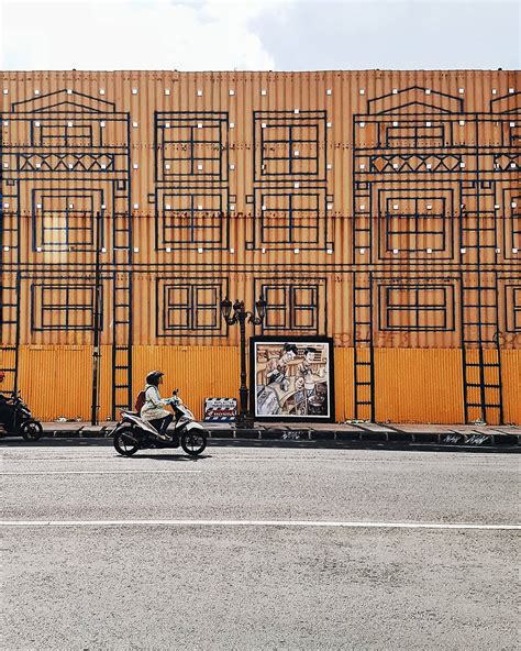 spot foto  surabaya  instagramable banget  coba
