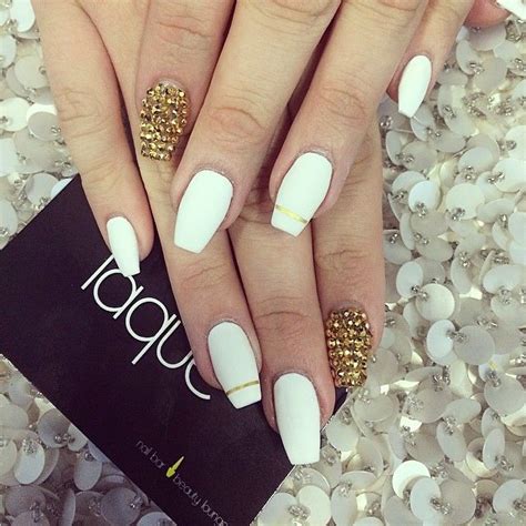 coffin shaped nails☻ 10 lil lovely s☻ coffin shape nails acrylic nails stiletto white nails