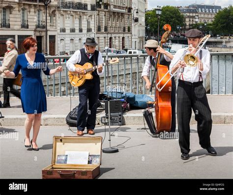 street musicians paris france stock photo alamy
