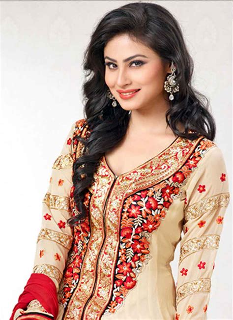 Mouni Roy Biography Age Serials Dob Height Awards