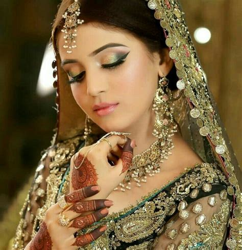 Pin By Aayan Verma On Beautiful Pakistani Bridal Makeup