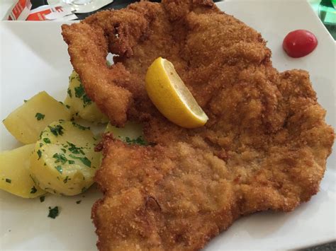 Traditional German Schnitzel Jan 14 2016