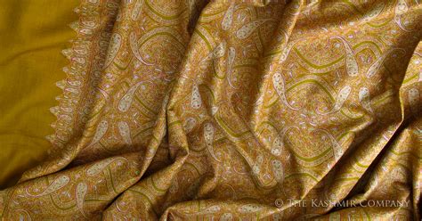 antique jamawar shawls secret   magic weave