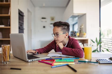 boy  homework  laptop review  myopia management