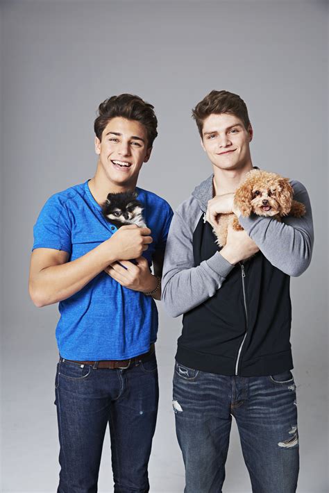 10 hot guys with puppies relationship advice from real guys