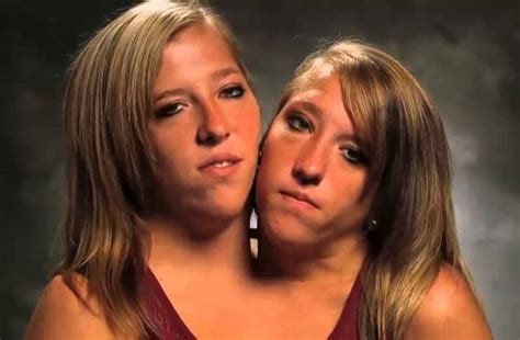 Conjoined Twins Porn Vid Spy Cam Porno
