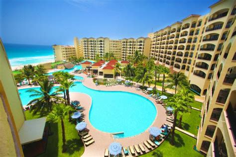 royal uno  inclusive resort spa cancun sehrindeki  yildizli