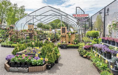 garden centers   open    season  stop hardware