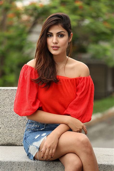 Rhea Chakraborty Displays Her Sexy Legs And Toned Midriff In Her Latest