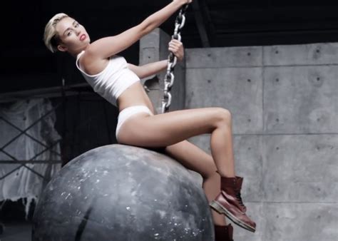 Miley Cyrus Wrecking Ball Music Video Joe S Daily