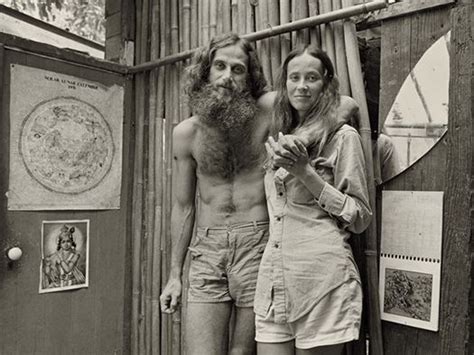 Hippies From Taylor Camp On Kauai 1970 S Hippy Camp