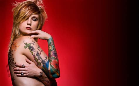 20 amazing tattooed girls wallpapers crispme