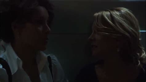 The L Word Bette And Tina Elevator Kiss L Jennifer Beals Laurel Holloman
