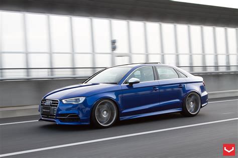 audi  sedan drag races  bmw mi  wins