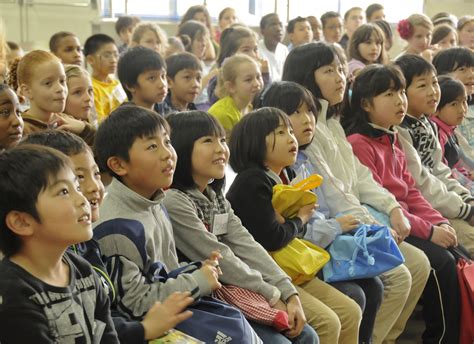 japanese children experience american school   day